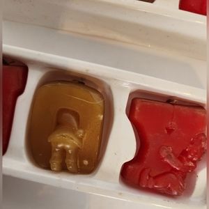 Vintage Avon 1984 Elves JOY Christmas Candles in Box NOS Red & Green 1-5/8” Tall